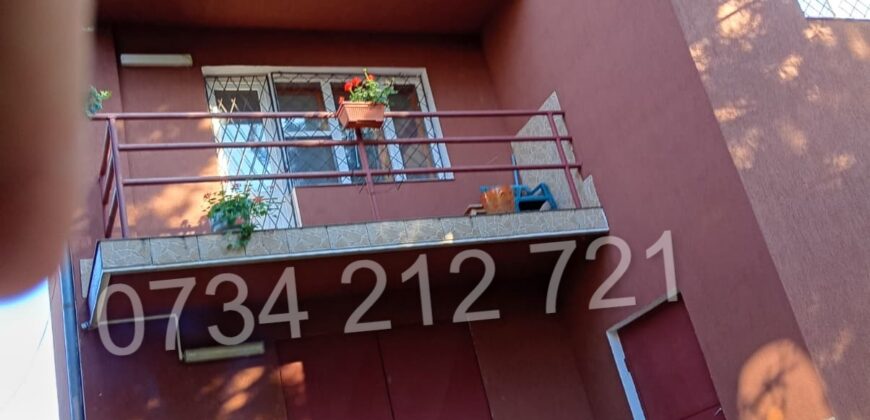 APARTAMENT 100m pătrați în vilă | Cernica, pe malul lacului, via s vis de Manastire | Curte comuna a cu încă 2 apartamente